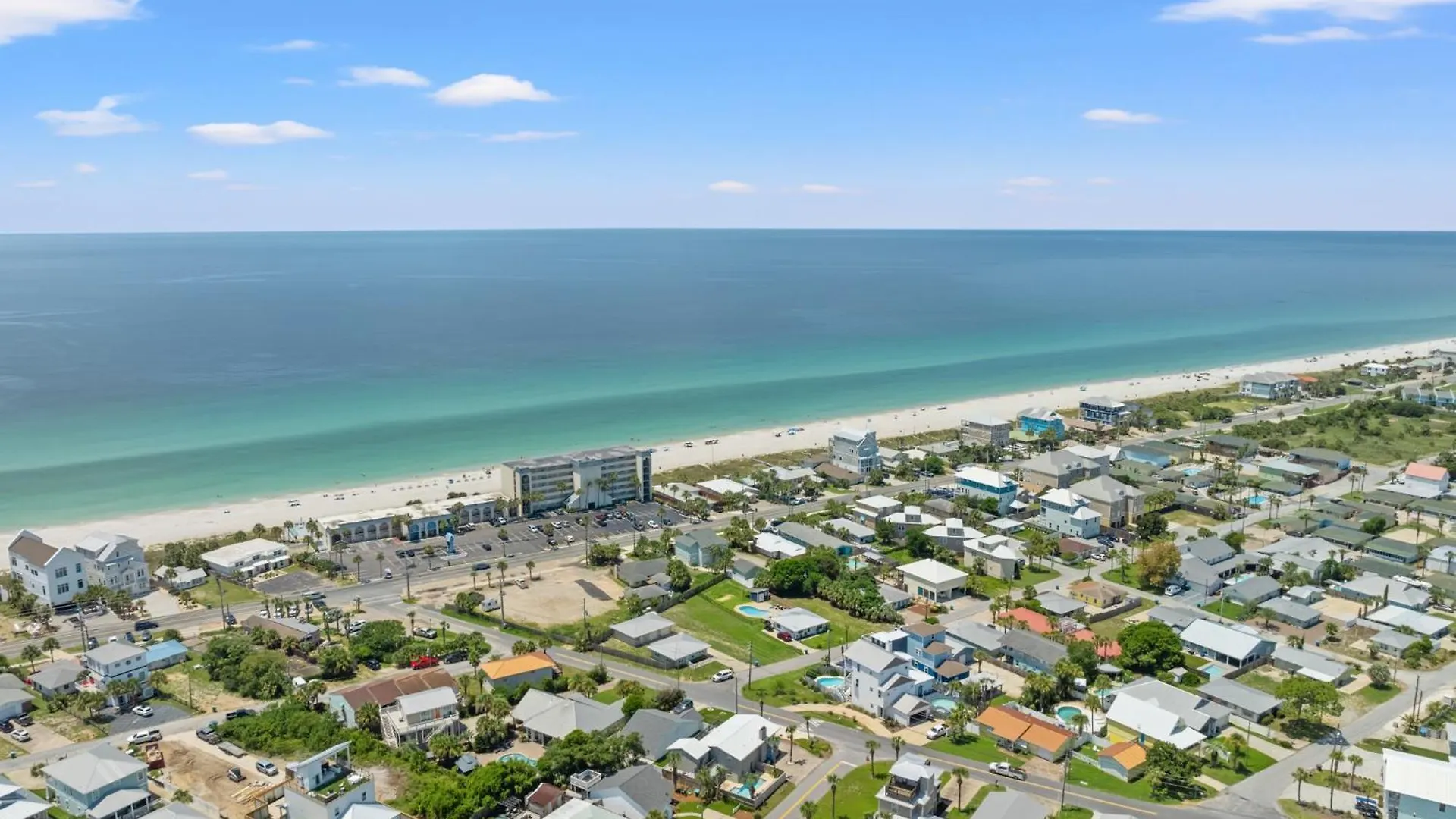 128 Kelly St | Beachy Keen Панама-Сити