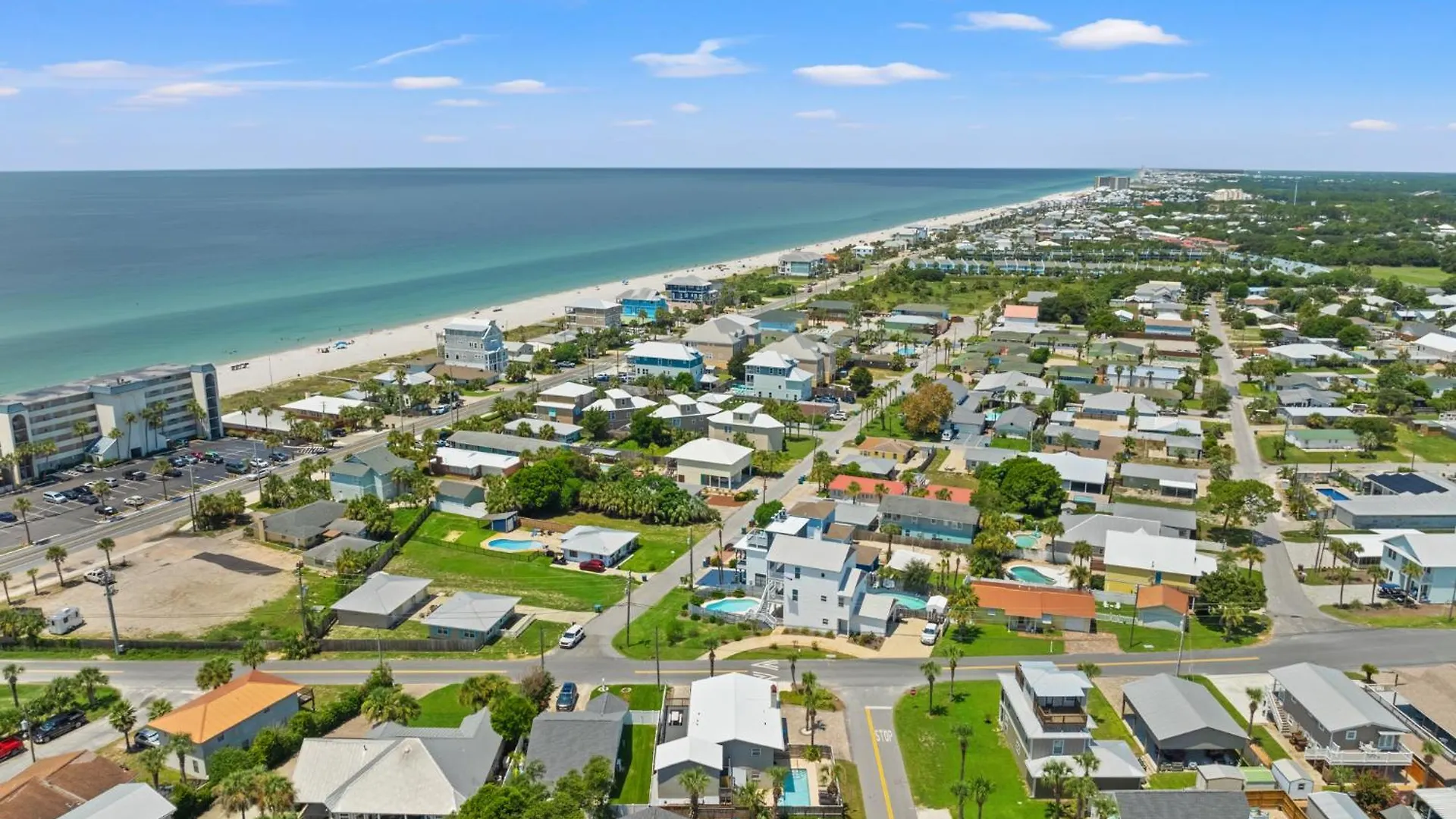 128 Kelly St | Beachy Keen Панама-Сити